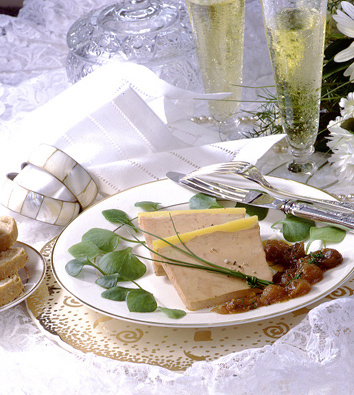 Le Foie Gras en robe blanche et sa compotée d’oignons