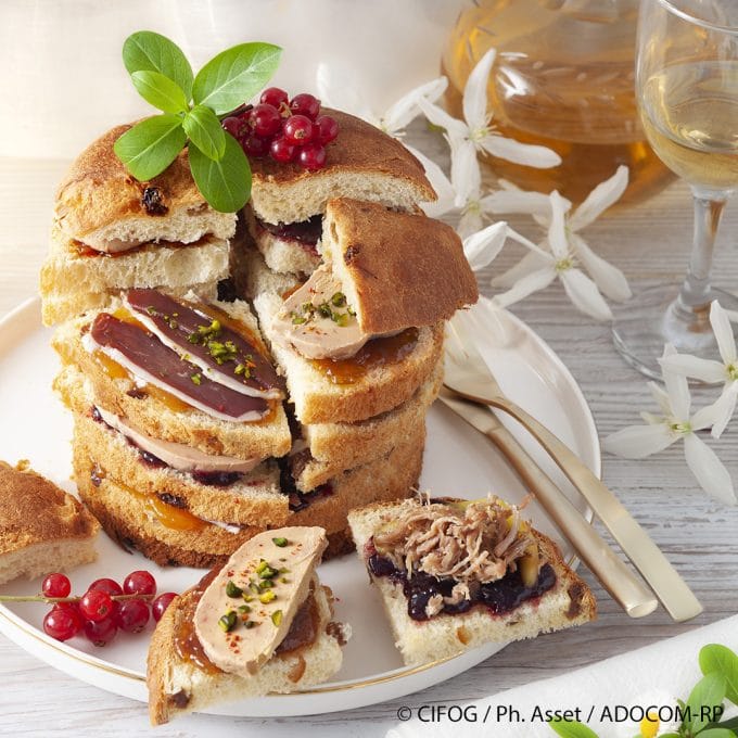 Pour un dimanche de fiançailles joyeux : un pain surprise aux 3 merveilles +1 peut-être ?
