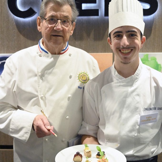 Félix Argentier remporte le 1er prix  du Challenge Foie Gras 2022 des Jeunes Créateurs Culinaires !
