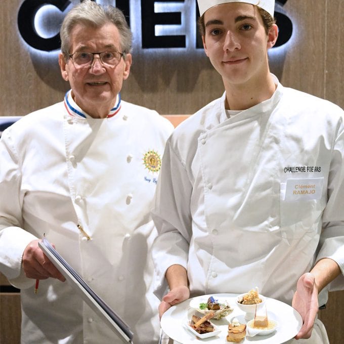 Clément Ramajo remporte le 2e Prix du Challenge Foie Gras 2022 des Jeunes Créateurs Culinaires
